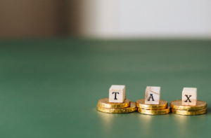 Corporate Tax in the UAE: Mainland vs Free Zone